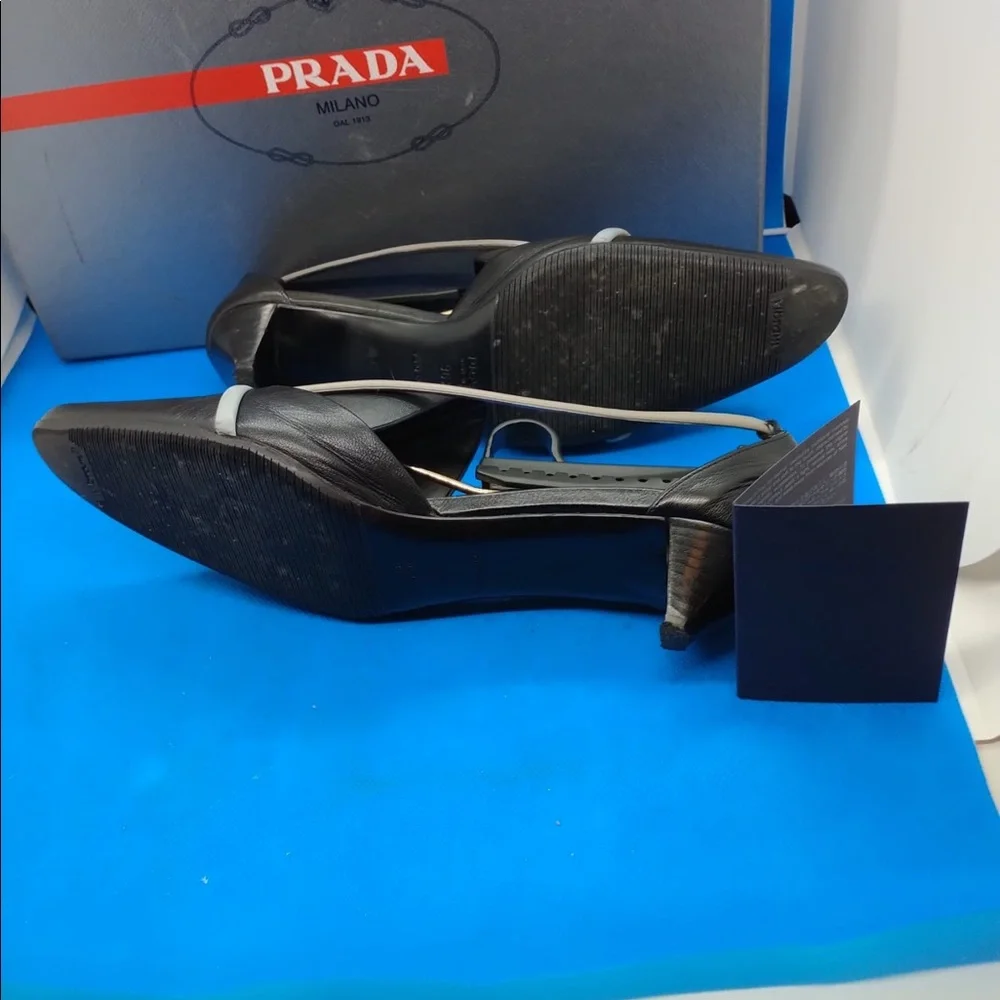 🔥PRADA Black and‎ lavender Leather adjustable Loafer Women’s shoes 36.5 knot